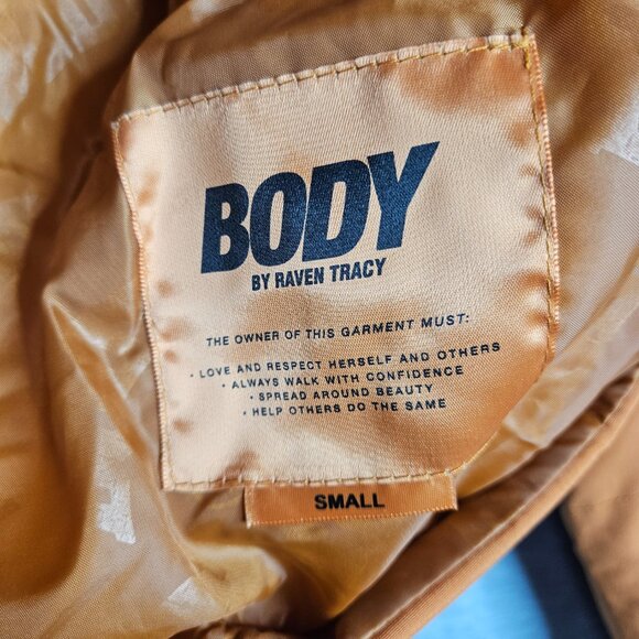 Body By Raven Tracy Camp puffer Burnt Orange Cropped Jacket Pullover Size S - Picture 5 of 10